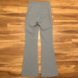 Lululemon Groove Super-High-Rise Flared Pant Nulu Chambray